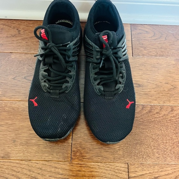 Puma Black and Red Men's Sneakers - Picture 4 of 9